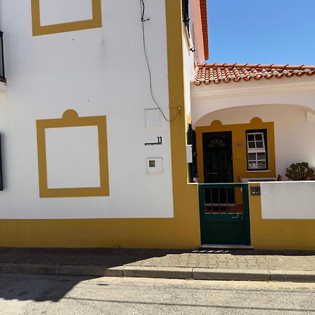 Quarto Duplo Com Terraco E Casa De Banho Privativa - Em Casa De Praia Em Almograve - Trilho Dos Pescadores Odemira Luaran gambar