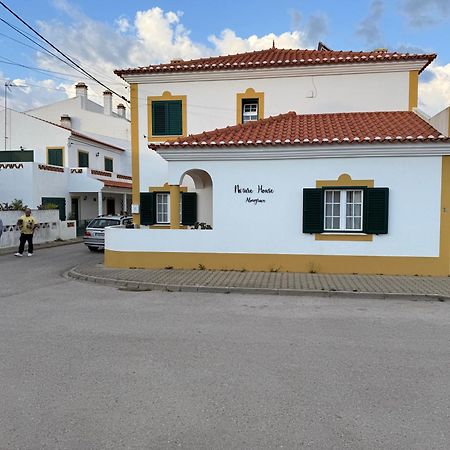 Quarto Duplo Com Terraco E Casa De Banho Privativa - Em Casa De Praia Em Almograve - Trilho Dos Pescadores Odemira Luaran gambar