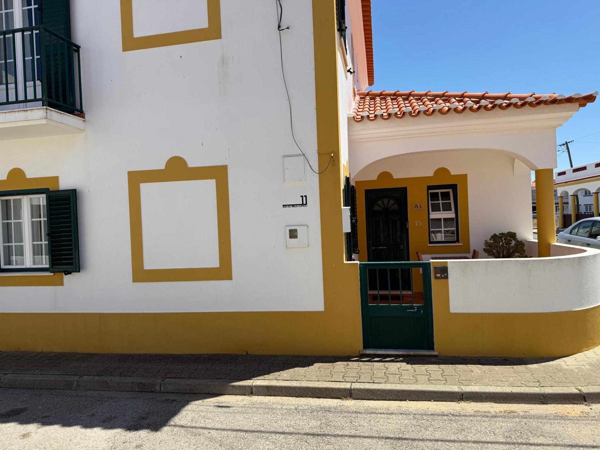 Quarto Duplo Com Terraco E Casa De Banho Privativa - Em Casa De Praia Em Almograve - Trilho Dos Pescadores Odemira Luaran gambar
